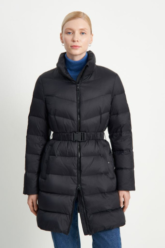 Пуховое полупальто с поясом приталенного силуэта