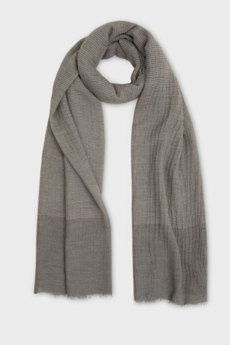 Шарф из мягкого смесового материала