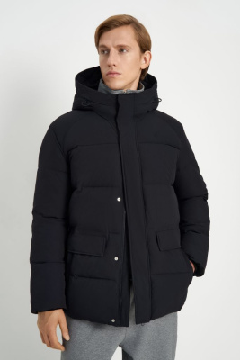 Утепленная куртка с капюшоном