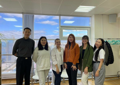 Муниципальные служащие прошли стажировку в Едином ресурсном центре Якутии /    Республика Саха (Якутия)