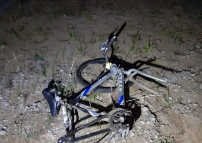 Пожилой велосипедист погиб под колесами автомобиля в Якутии /    Республика Саха (Якутия)