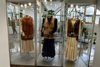 В Якутске открылась выставка народного искусства «Сделано с любовью» /  Якутск Якутск Республика Саха (Якутия)