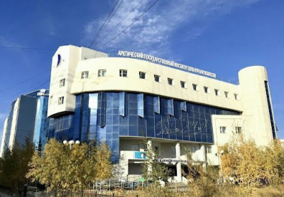 Стипендии Минобрнауки РФ и президента России присудили трём студентам АГИКИ /    