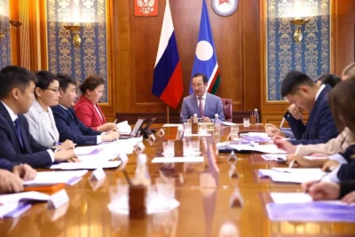 Глава Якутии провёл совещание по вопросам качества общего образования / ЯСИА   