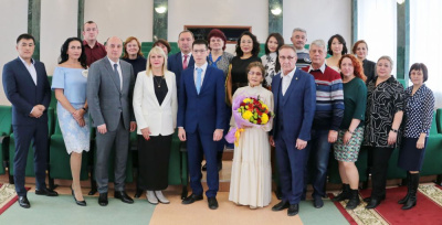 Наследники академика Павлова сегодня принимают поздравления /  Мирный Мирнинский Республика Саха (Якутия)