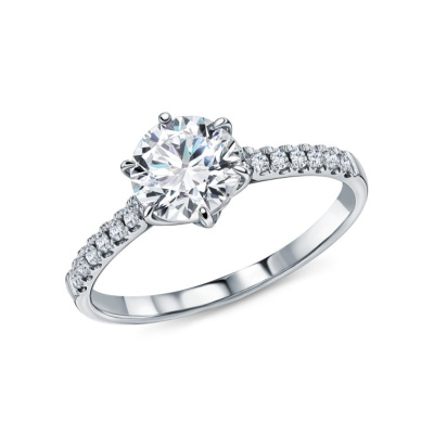 Золотое кольцо с бриллиантами выращенными