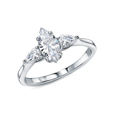 Золотое кольцо с бриллиантами выращенными