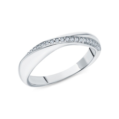 Серебряное кольцо с фианитами