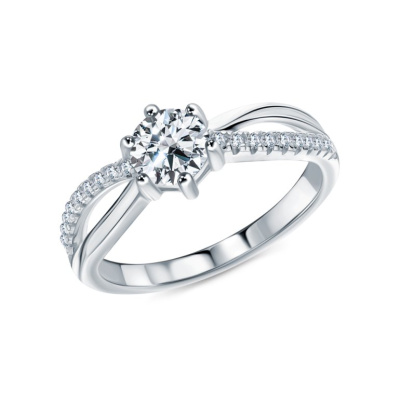 Серебряное кольцо с фианитами