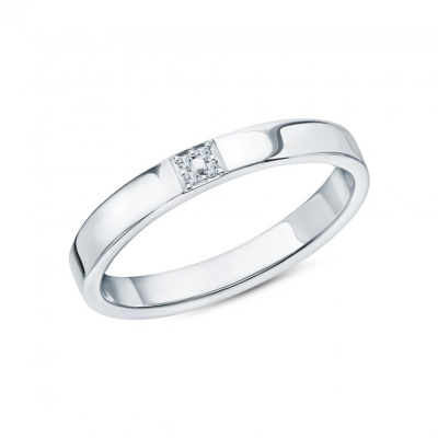 Серебряное кольцо с бриллиантами природными