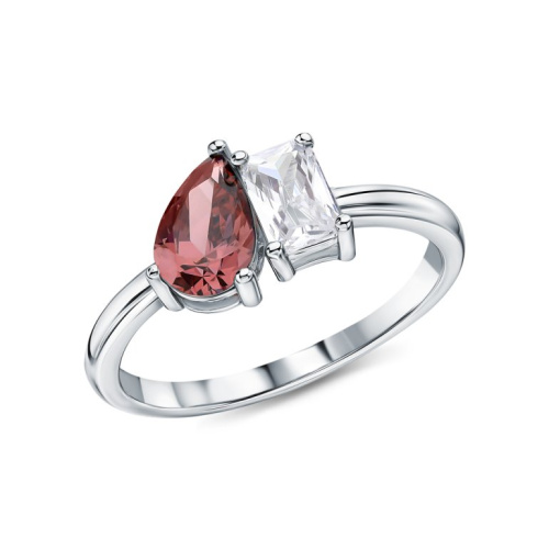 Серебряное кольцо с фианитами