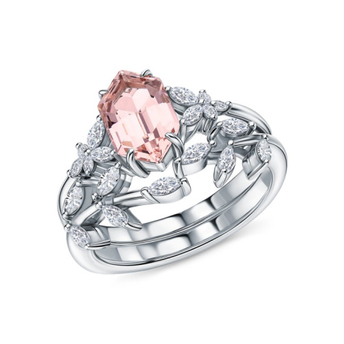 Серебряное кольцо с фианитами и алпанитом