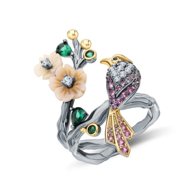 Серебряное кольцо с фианитами, синтетическим корундом, перламутром природным и шпинелями природными