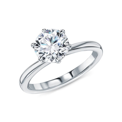 Серебряное кольцо с муассанитами