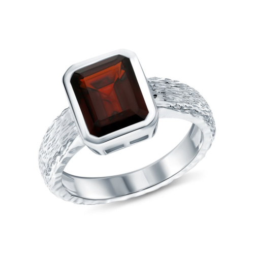 Серебряное кольцо с гранатами природными