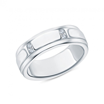 Серебряное кольцо с фианитами