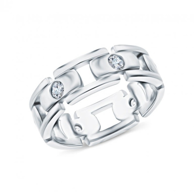 Серебряное кольцо с фианитами