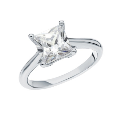 Серебряное кольцо с фианитами