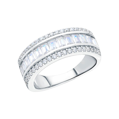 Серебряное кольцо с фианитами