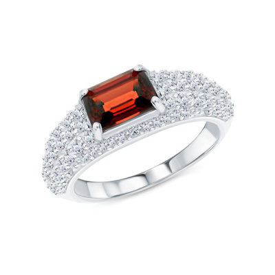 Серебряное кольцо с фианитами и гранатами природными