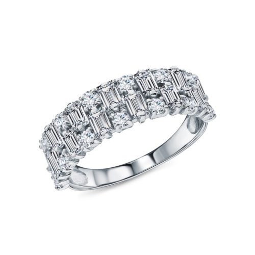 Золотое кольцо с бриллиантами выращенными