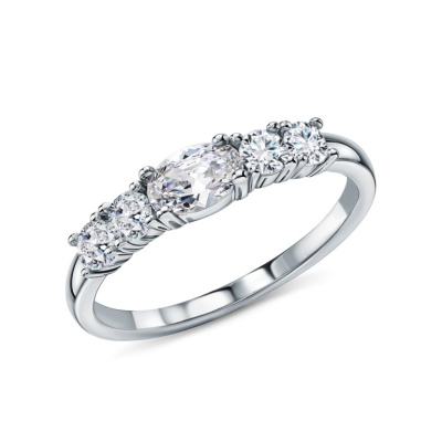 Серебряное кольцо с фианитами