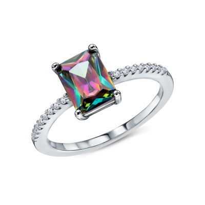 Серебряное кольцо с фианитами