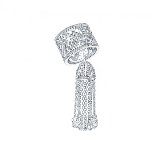 Серебряное кольцо с фианитами