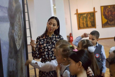 Экскурсию об истории Якутска подготовили для детей в Национальном художественном музее /  Якутск Якутск Республика Саха (Якутия)