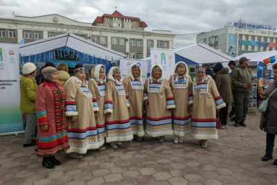 Выставка «Любовь к столице» состоялась в Якутске в День города /  Якутск Якутск Республика Саха (Якутия)