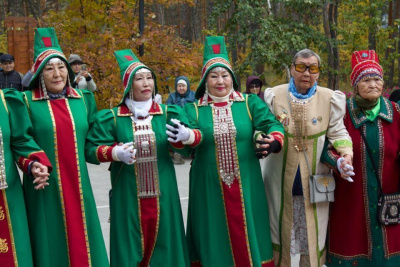 Праздничный осуохай ко Дню города состоялся в Якутске /  Якутск Якутск Республика Саха (Якутия)