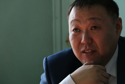 Единоросс Юрий Колмаков избран на новый срок главой Нижнего Бестяха /    