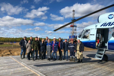Представители органов власти и общественности Мирнинского района посетили Тас-Юряхское НГКМ /   Мирнинский Республика Саха (Якутия)