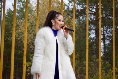 Праздничные концерты ко Дню города состоялись в парке культуры и отдыха /  Якутск Якутск Республика Саха (Якутия)