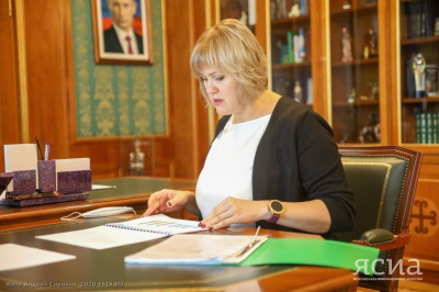 Евгения Исаева: гуманитарную помощь Донбассу мы собирали активно /    