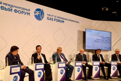 Глава Якутии участвует в Петербургском международном газовом форуме /    Республика Саха (Якутия)
