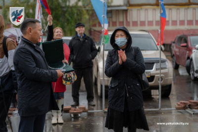 В Якутске со 100-летием поздравили ветерана Великой Отечественной войны /  Якутск Якутск Республика Саха (Якутия)