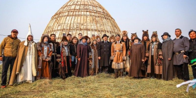 О могол урасе в Якутии снимут документальный фильм /  Томтор Таттинский Республика Саха (Якутия)