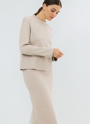 Джемпер плотной вязки, Бежевый