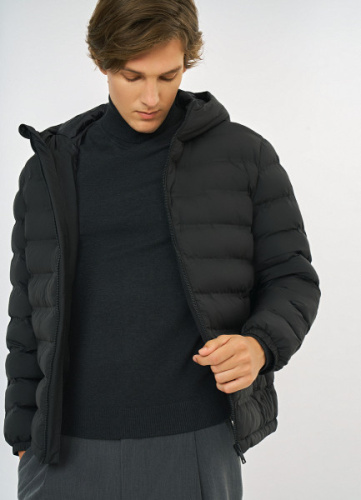 Лёгкая утеплённая куртка, Черный