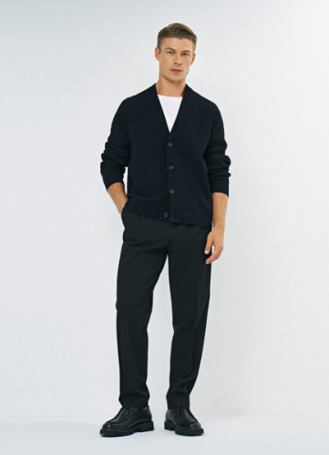 Брюки со стрелками, Черный