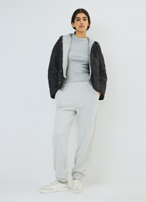 Стёганая куртка с капюшоном, Черный