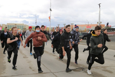 В Удачном прошел спортивный выходной: «Кросс нации» и велогонки /  Мирный Мирнинский Республика Саха (Якутия)