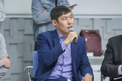 Алексей Кузьмин: "Итоги референдума остановят уничтожение людей в ДНР и ЛНР" /    