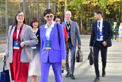 Учитель из Якутии Анна Конова провела первый конкурсный урок «Учителя года России 2022» /    Республика Саха (Якутия)