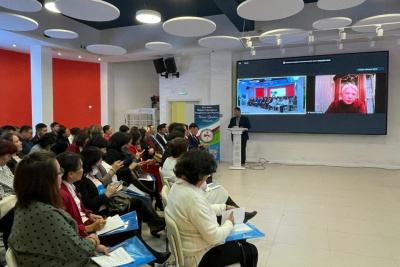 В Октемцах состоялось сентябрьское совещание работников Сети школ первого президента Якутии /    Республика Саха (Якутия)