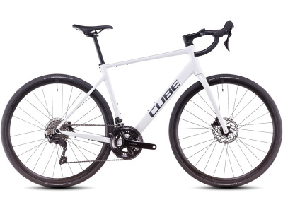 Шоссейный велосипед Cube Attain SLX, год 2025, цвет Белый, ростовка 19.5