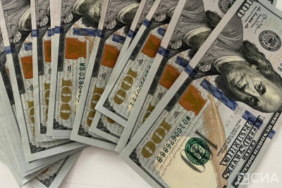 Фальшивые юани и доллары выявили в банках Якутии / ЯСИА   