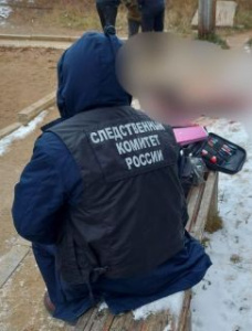 В городе Мирном задержан мужчина, подозреваемый в убийстве /    