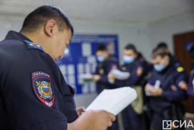 В Якутске мужчина три дня использовал чужую карту для покупок и похитил 28,5 тысяч рублей / ЯСИА   